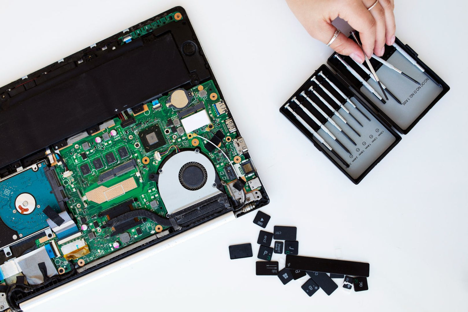 Essential Tools for DIY Laptop Maintenance and Repair